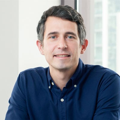 Dan-Lewis-headshot-400x400